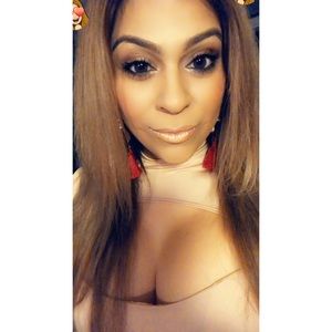 Meet your Posher, Vannessa